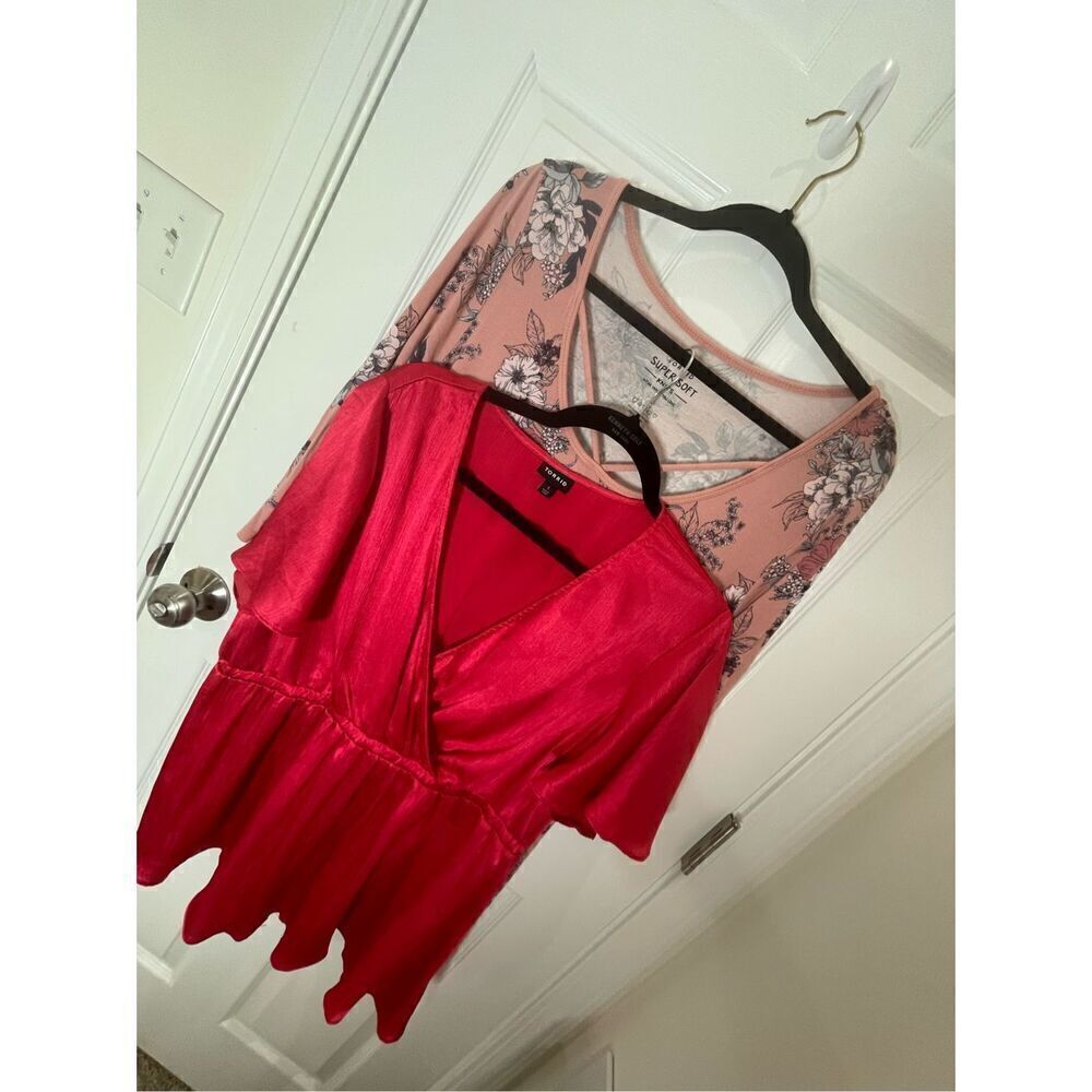 Torrid women’s bundle lot size 1 or 1X blouse